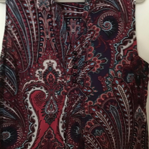 Ladies top - Picture 2 of 3